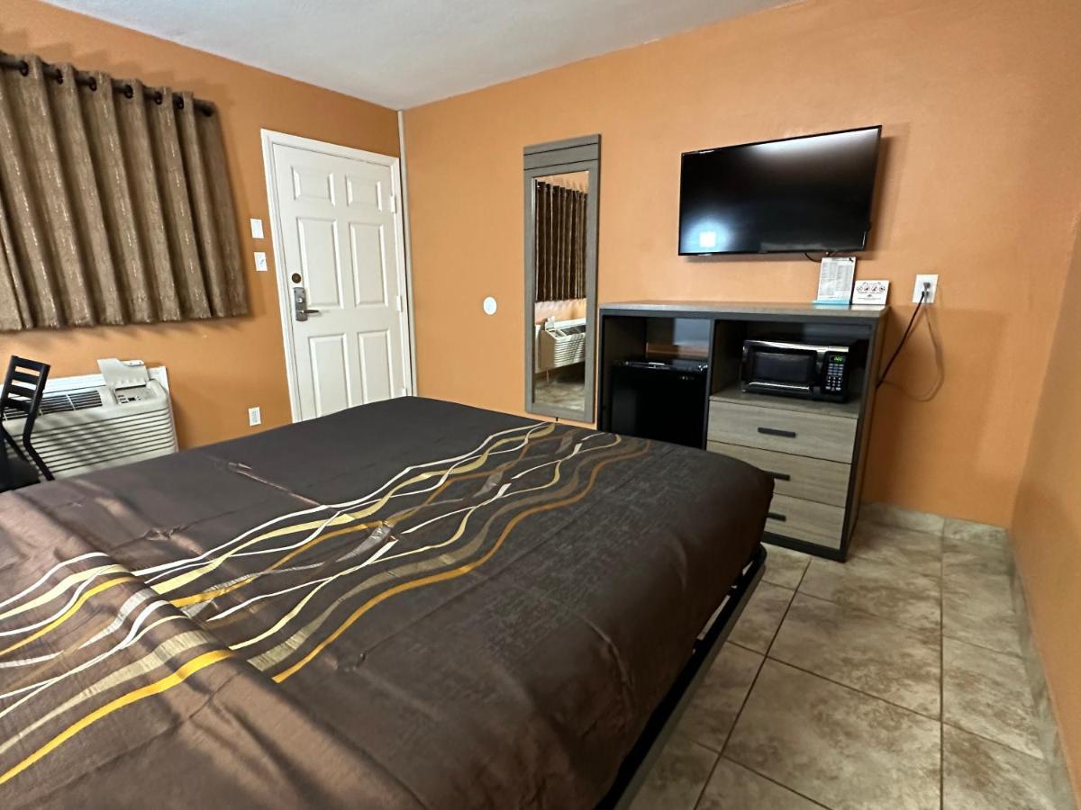 New Corral Motel Victorville Exterior photo