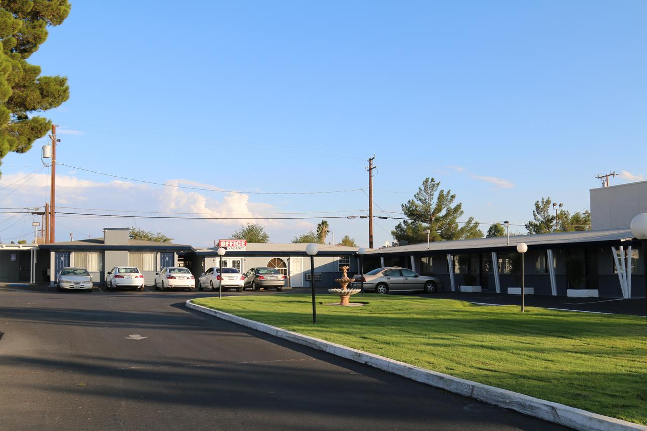 New Corral Motel Victorville Exterior photo